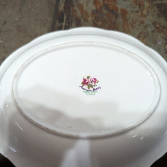 Royal Albert American Beauty China - Picture 4 of 6